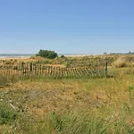 Apartment Lovely Flat Close To The Beach-beahost