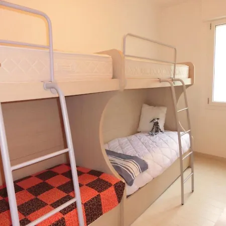 Lovely Flat 80 M From The - Beahost Apartment *